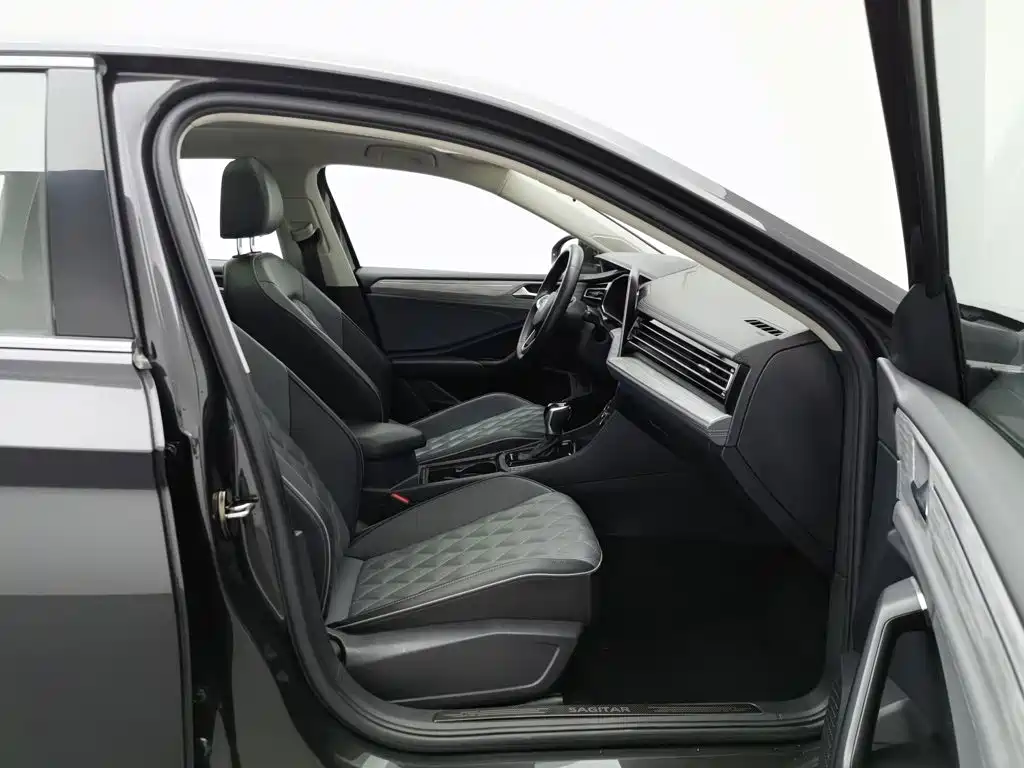 Volkswagen Sagitar, миниатюра 23