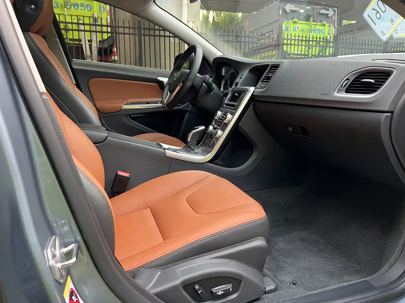 Фото 6 - Volvo S60