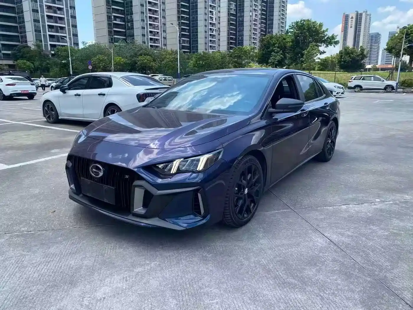 GAC Trumpchi Trumpchi Emkoo 2022 270T DCT J16 Galaxy Fighter Edition фото 3