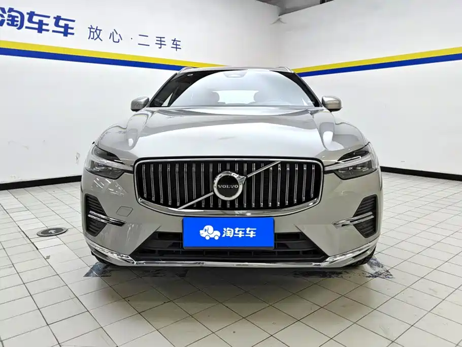 Фото 2 - Volvo XC60