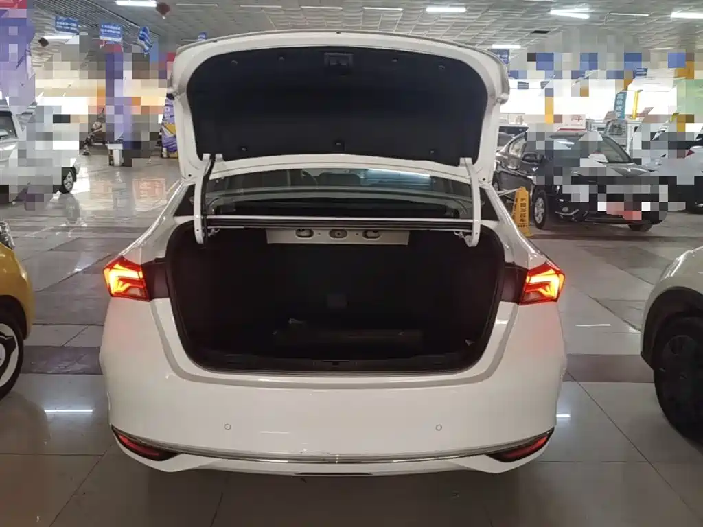 Buick Verano 2023 Pro Joy Edition фото 19