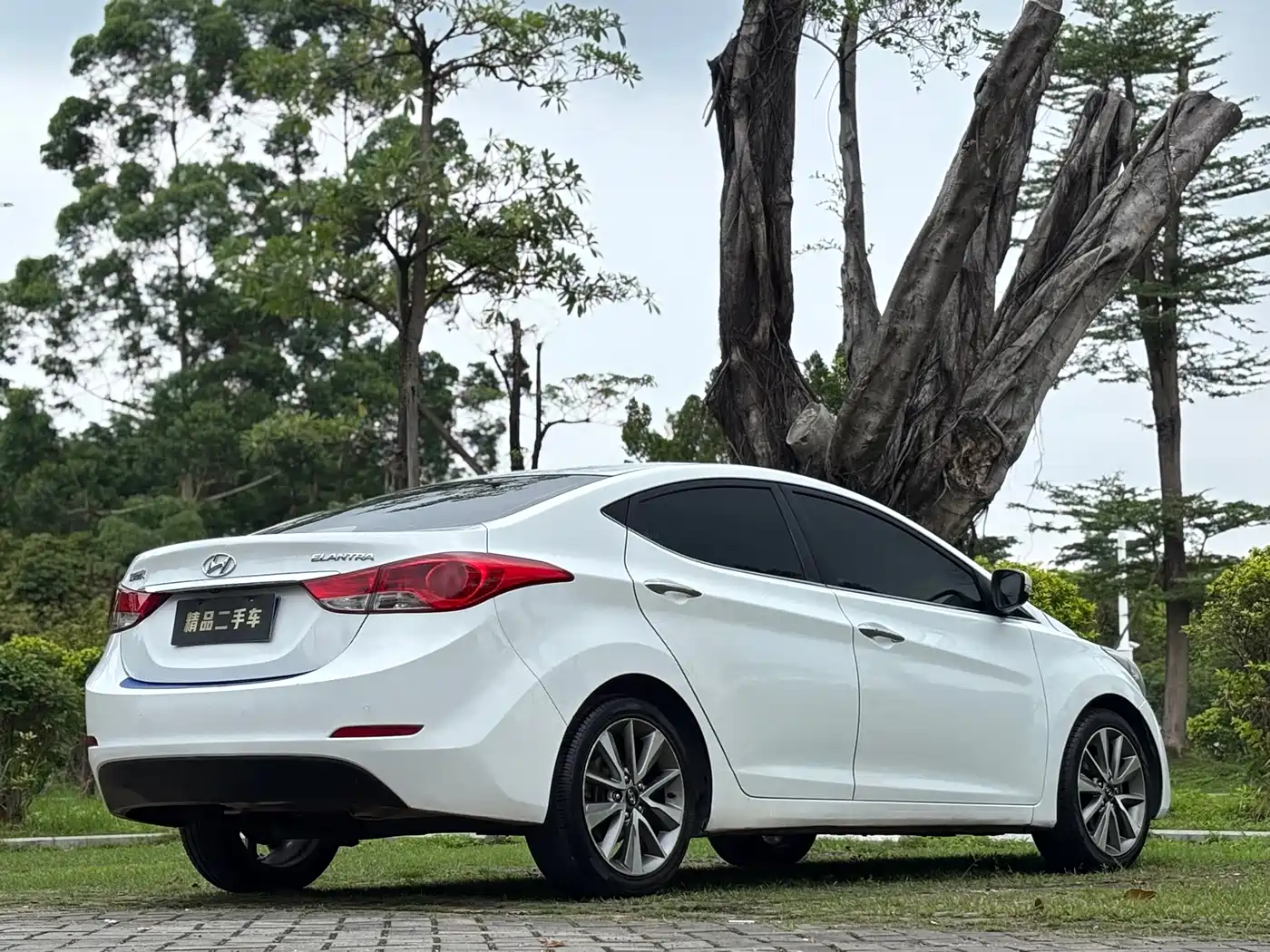 Hyundai Langdong 2015 1.6L Auto Premium фото 4