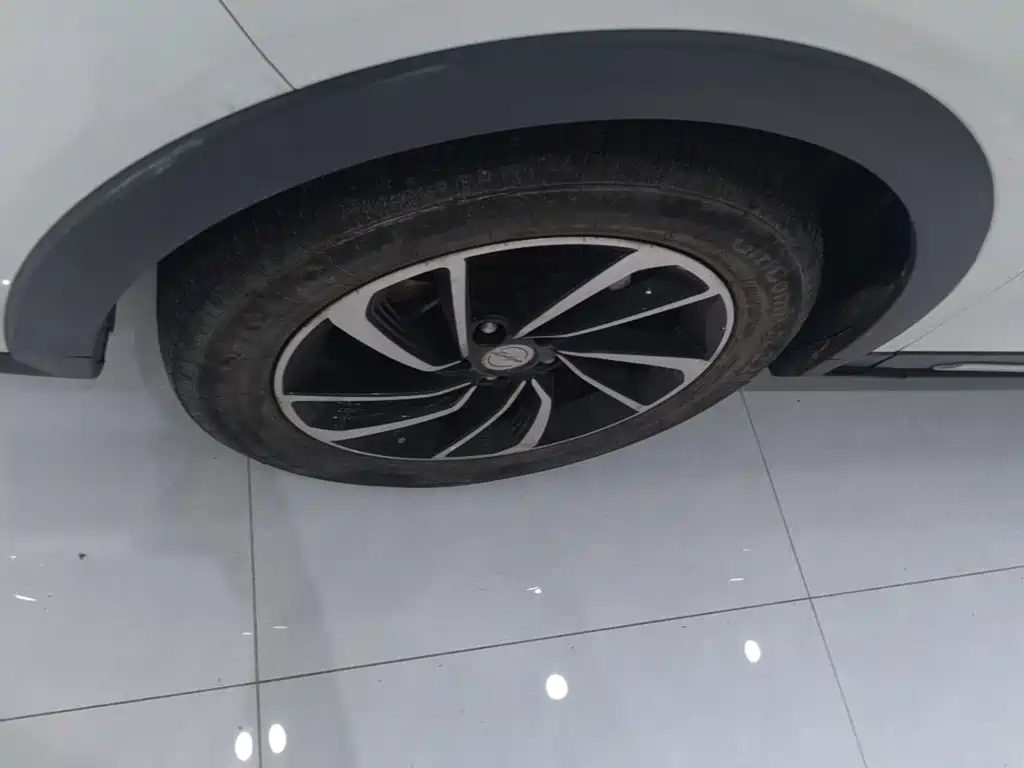 Zotye T300 2018 2017 1.5T CVT Premium
