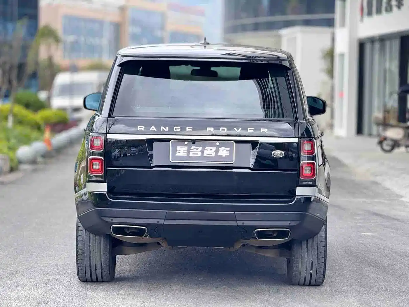 Land Rover Range Rover 2015 3.0 TDV6 Vogue фото 12
