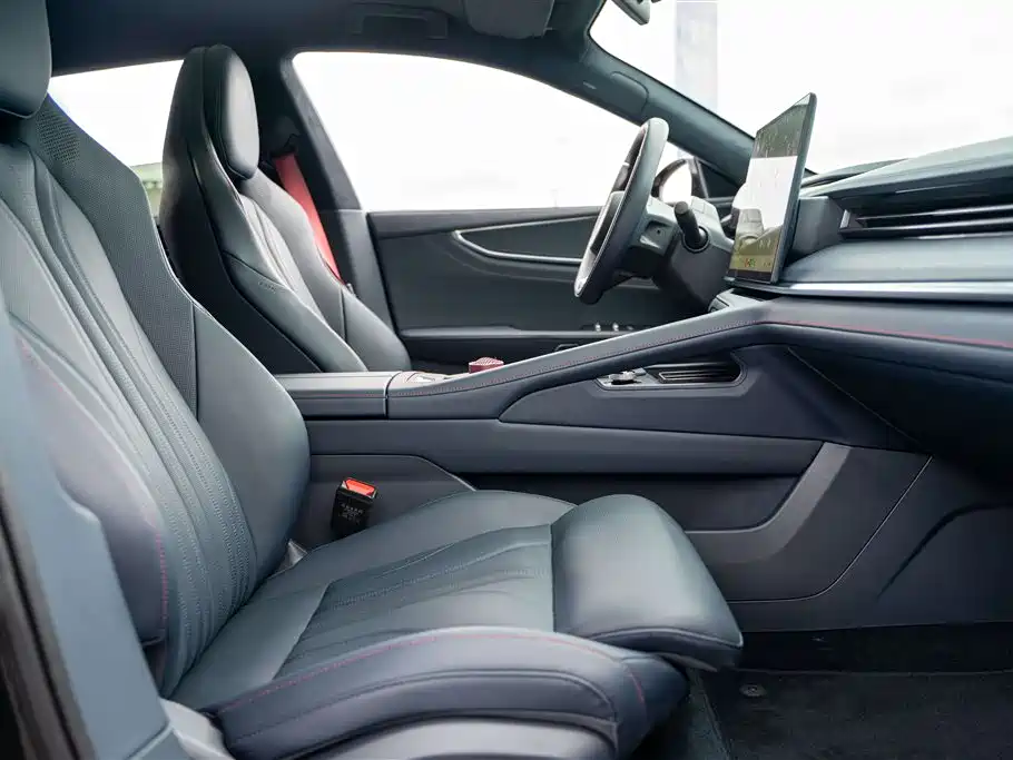 ZEEKR 001 2025 2026 WE Edition 95kWh AWD