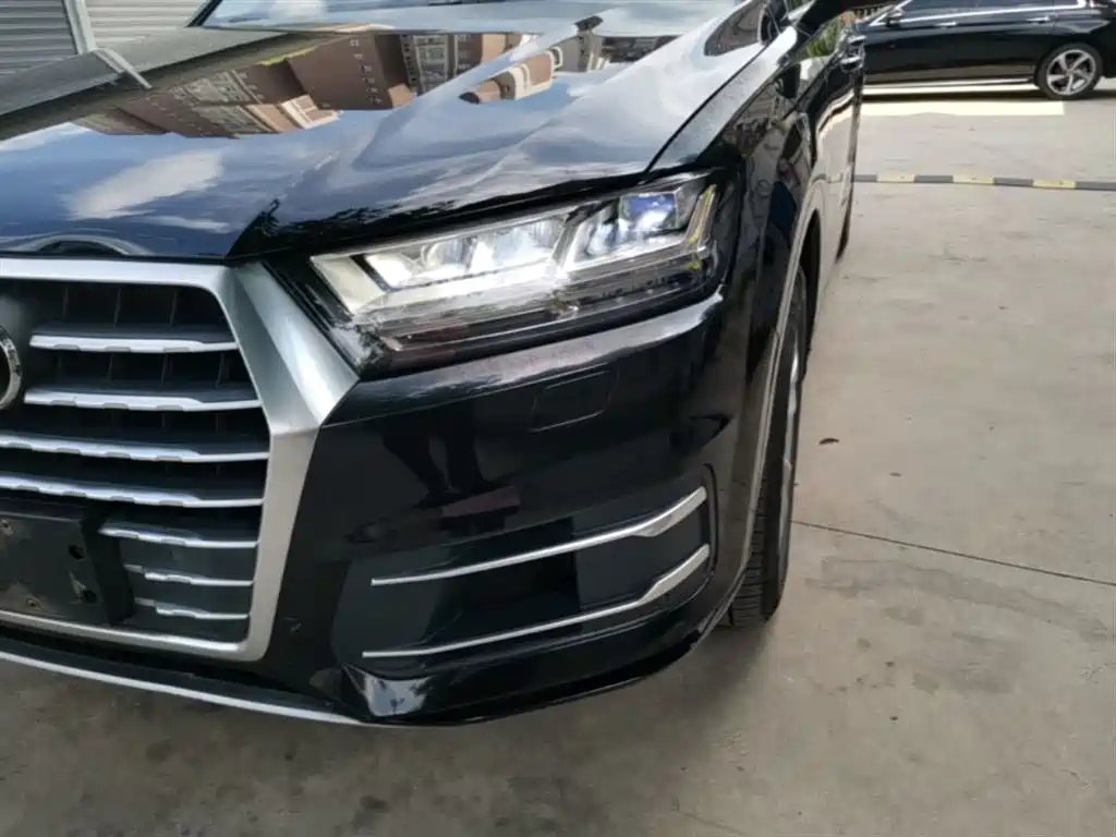 Audi Q7 2019 55 TFSI Technology фото 24