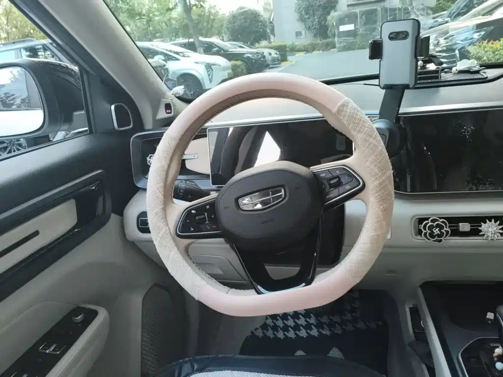 Geely ICON 2023 2023 1.5TD Chocolate Premium Edition