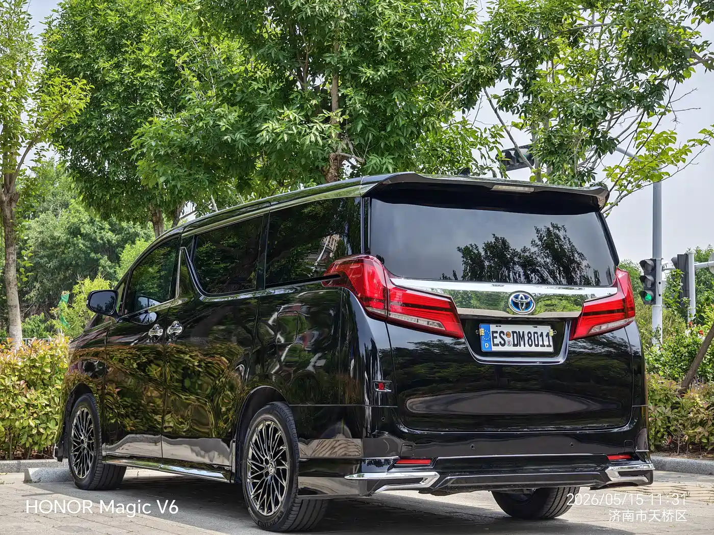 Toyota Vellfire 2021 Crown Hybrid 2.5L HV Premium Edition фото 13