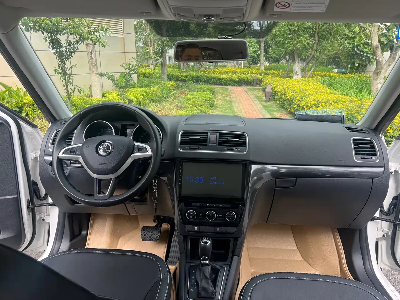 Škoda Yeti 2017 TSI280 DSG Pioneer фото 5