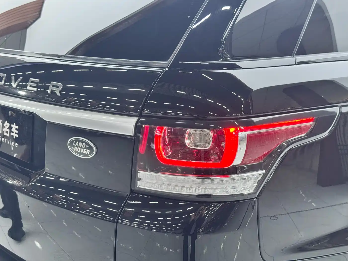 Land Rover Range Rover Sport 2014 3.0 SC V6 HSE фото 20