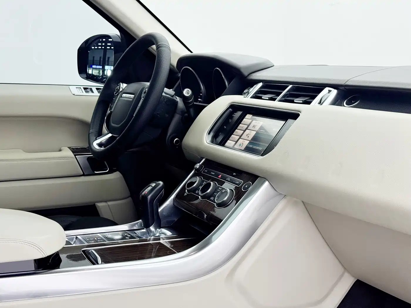 Land Rover Range Rover Sport 2014 3.0 SC V6 HSE фото 12
