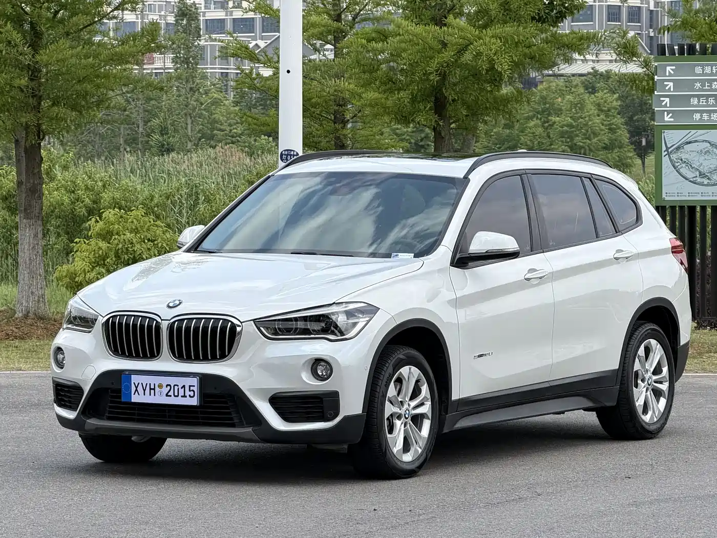 BMW X1 2016 sDrive18Li Premium Model