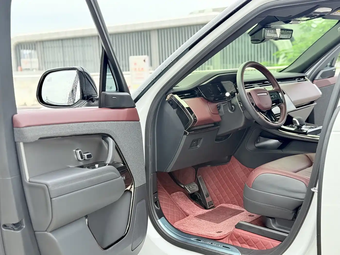 Land Rover Range Rover Sport 2025 2025 400PS Dynamic SE