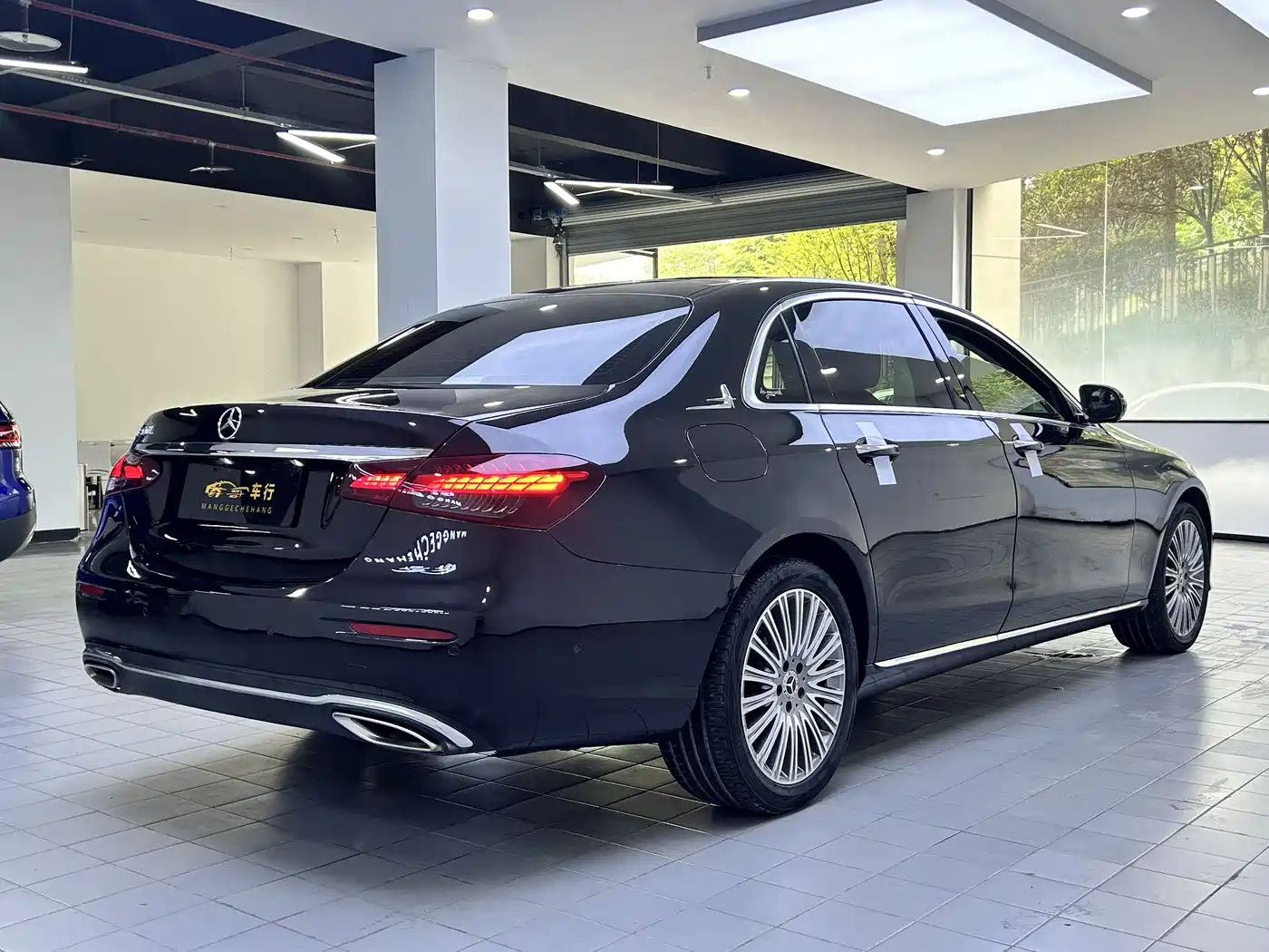 Mercedes-Benz E-Class 2021 E 300 L Fashion фото 12