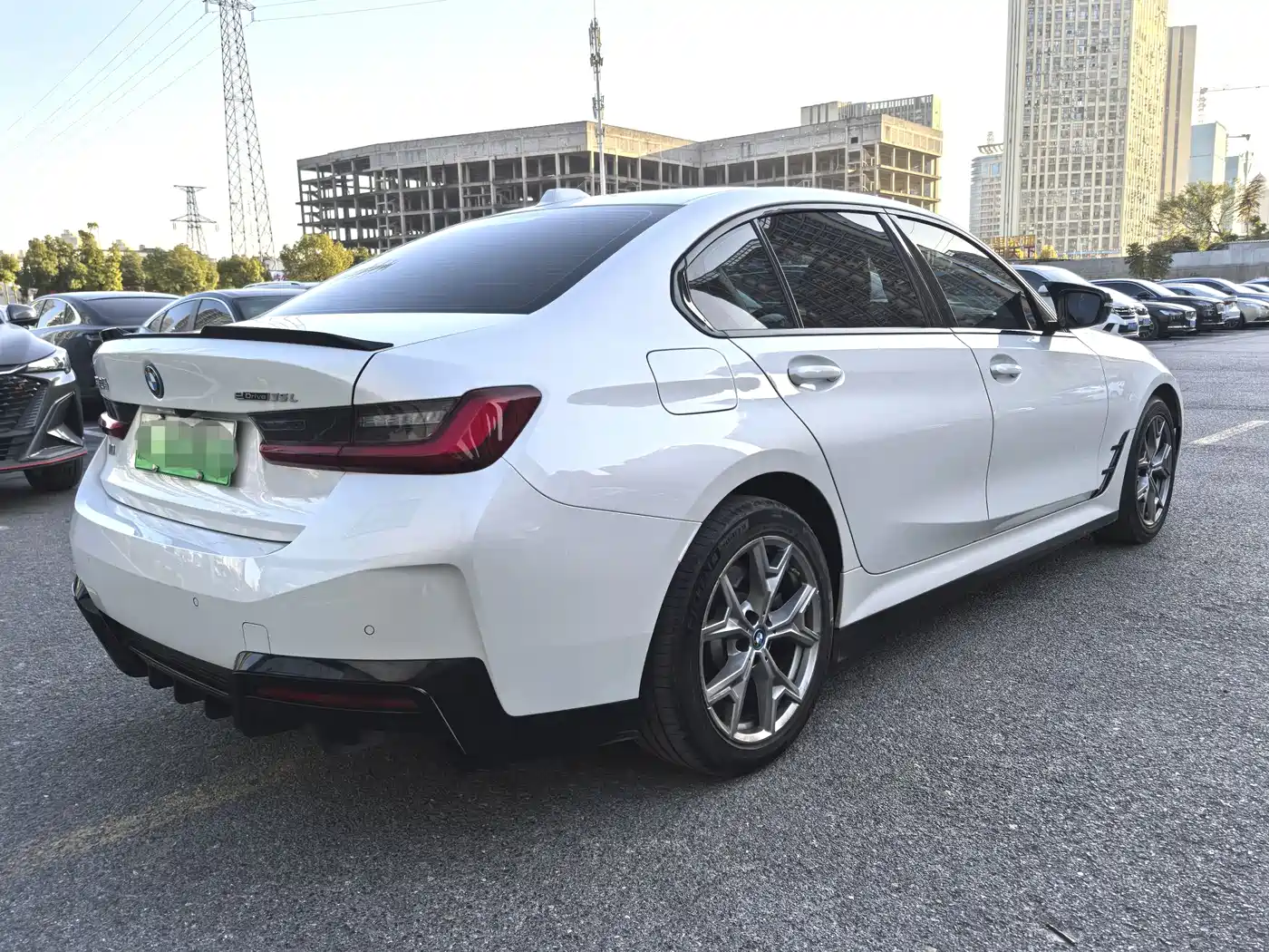 BMW i3 2024 eDrive 35 L фото 9