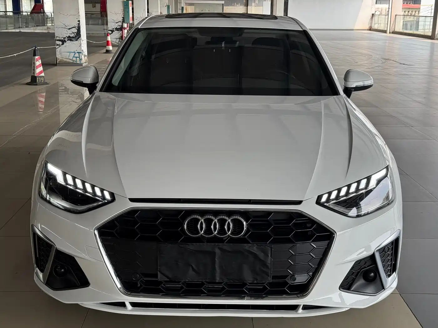Audi A4L 2020 40 TFSI Fashion Dynamic Edition фото 2