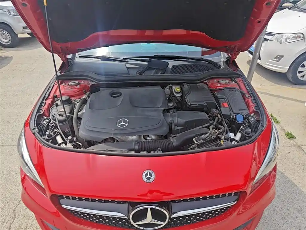 Photo 15 - Mercedes-Benz CLA (Import)