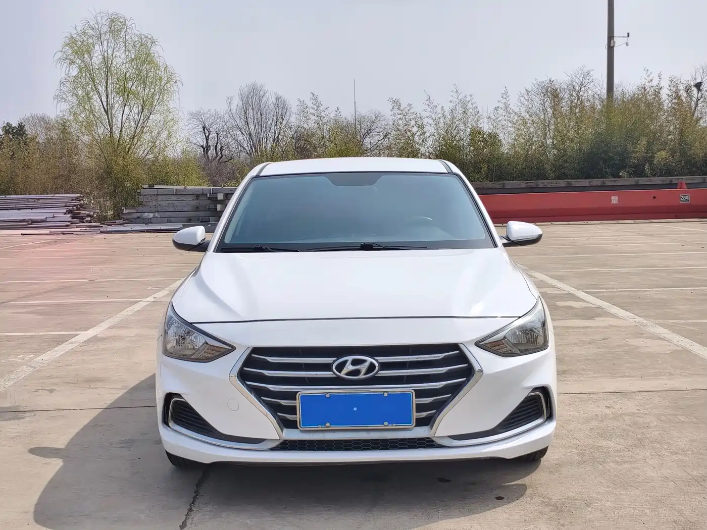 Hyundai Elantra 2020 1.6L Auto GL Pleasing Edition фото 2