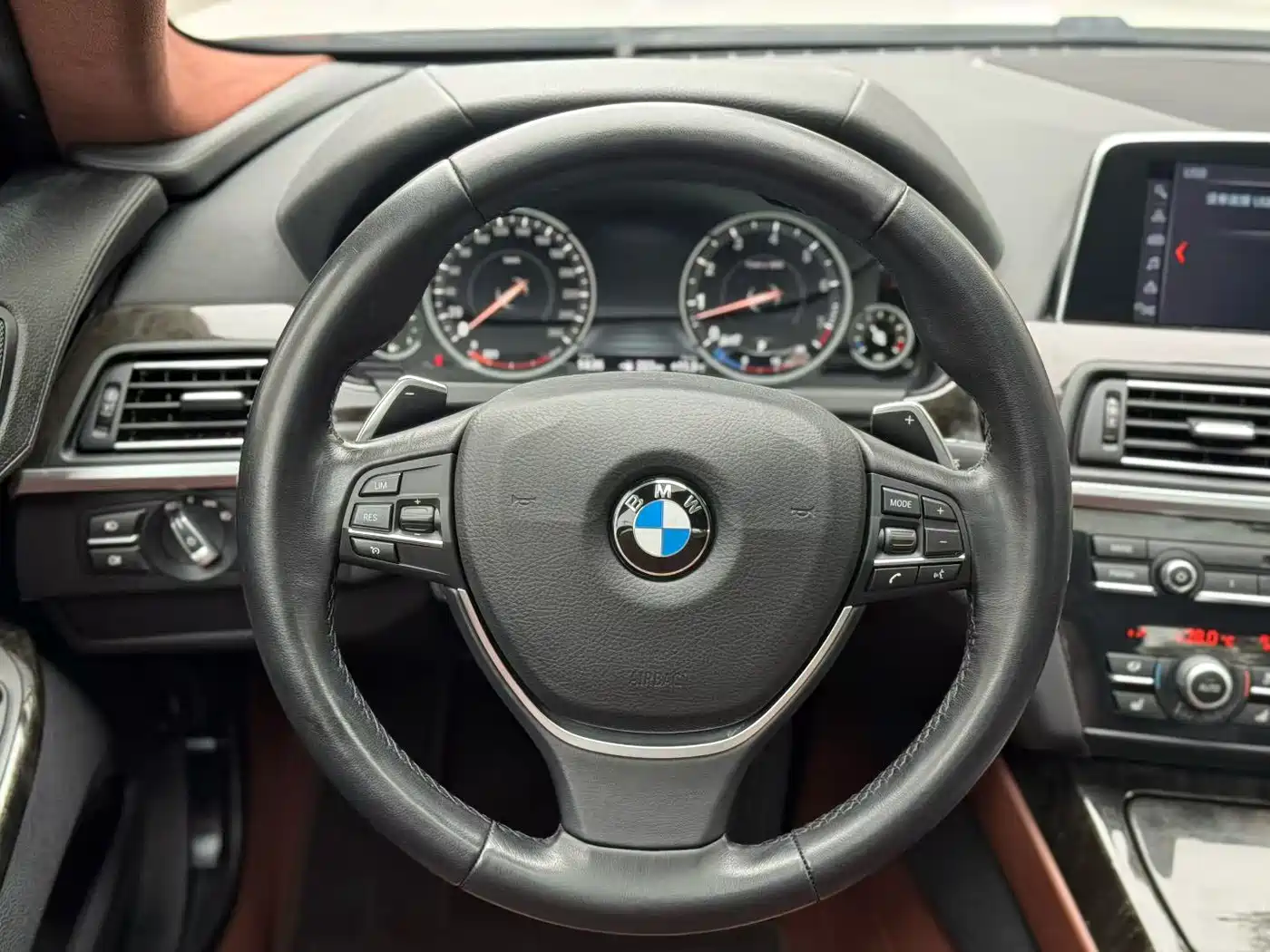 BMW 6 Series 2016 640i Gran Coupe фото 3