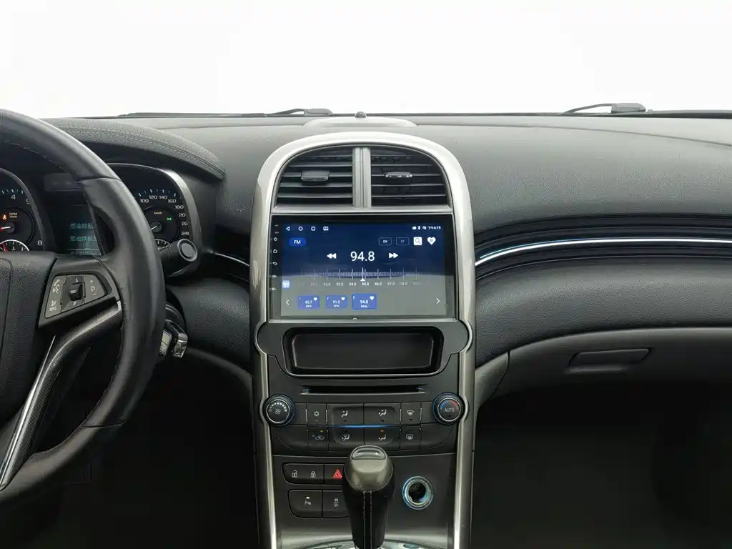 Chevrolet Malibu 2013 2.4L Automatic Luxury Edition фото 12