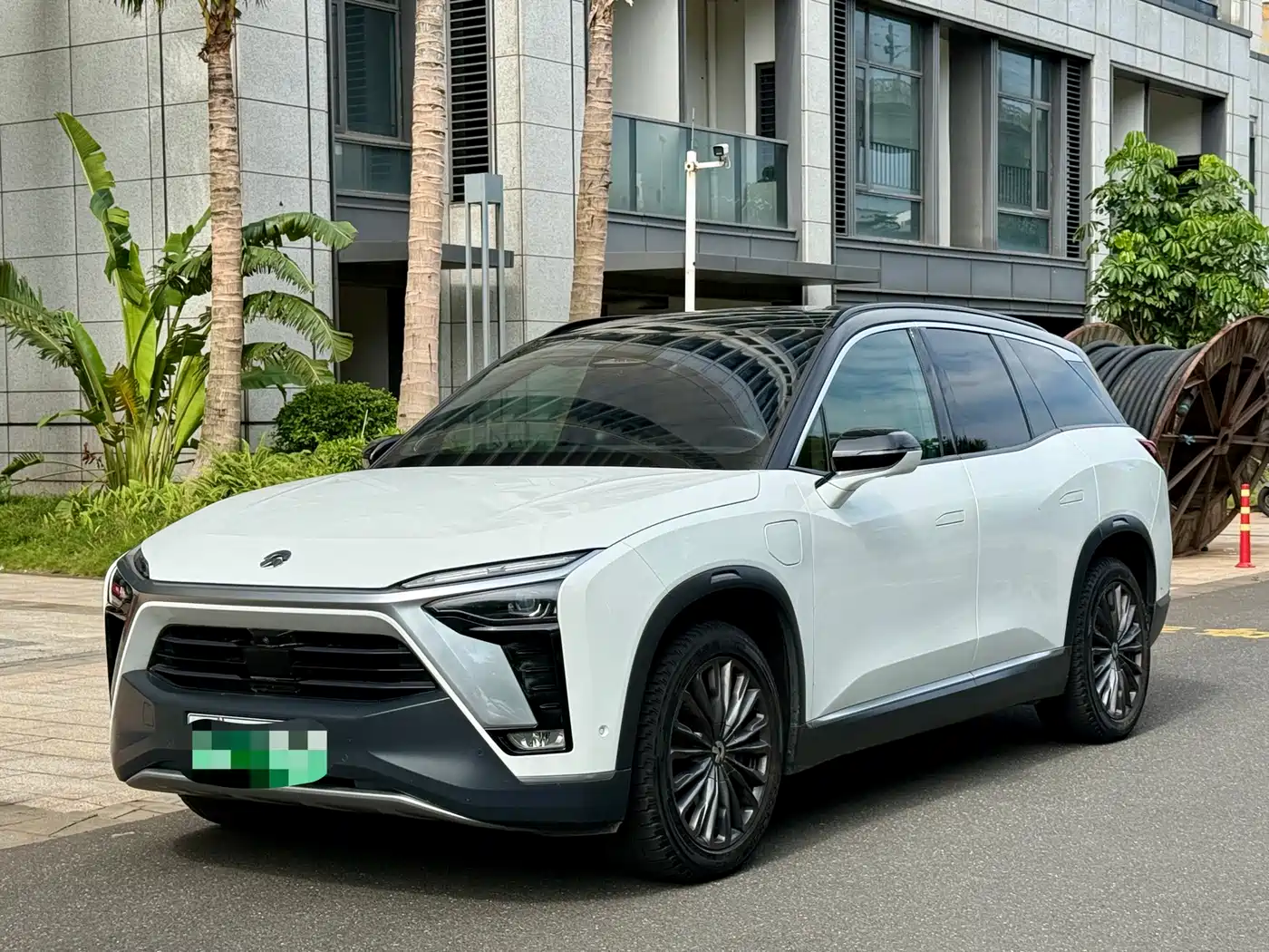 NIO ES8 2020 415KM Signature Edition 6-Seater