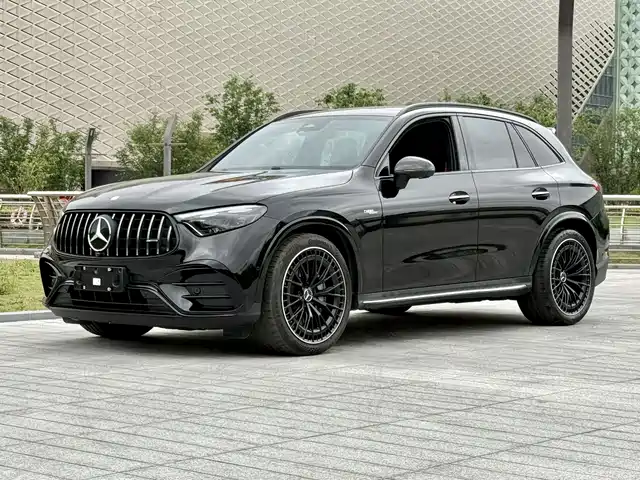 mercedes-benz glc-amg