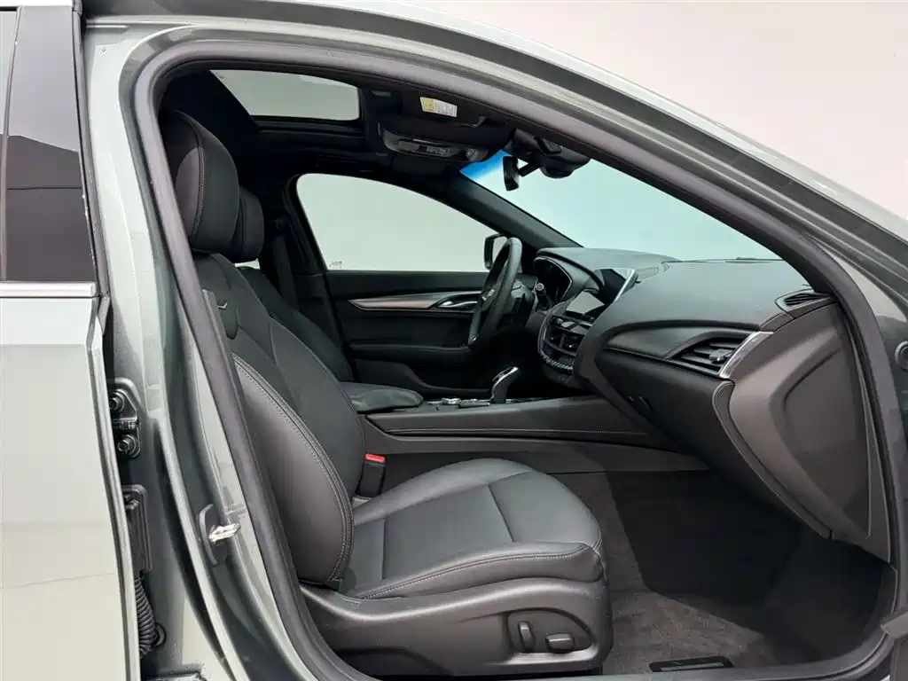 Cadillac CT5 2022 28T Luxury (Standard) фото 19