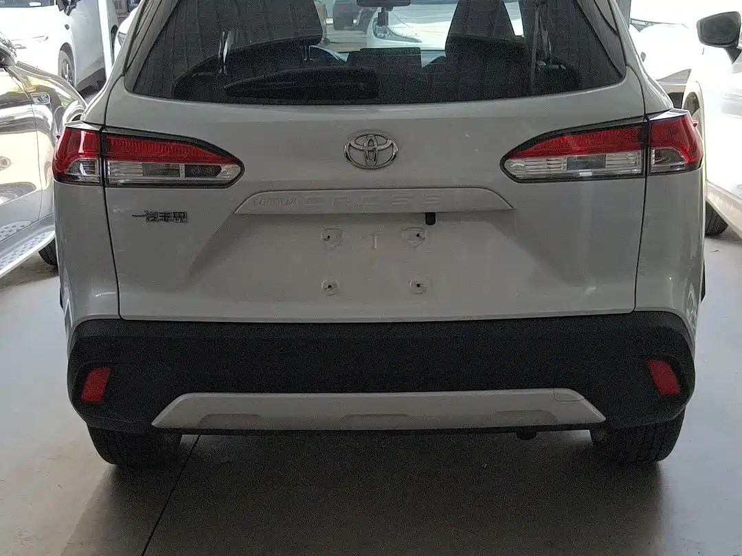 Toyota Corolla Cross 2022 2.0L Pioneer Edition фото 6