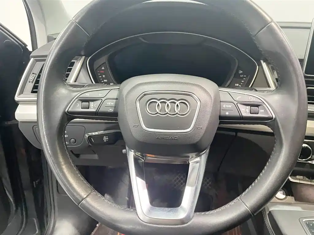 Audi Q5L 2020 40 TFSI Prestige Fashion фото 11