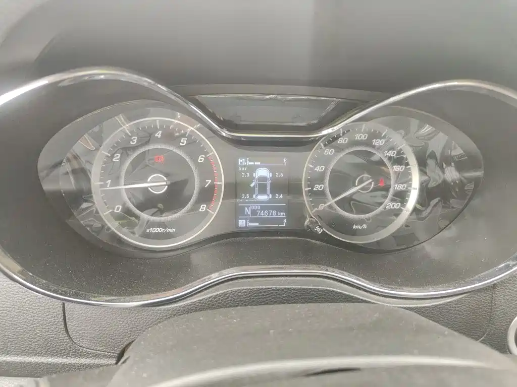 Baojun 560 2016 2016 1.8L iAMT Luxury