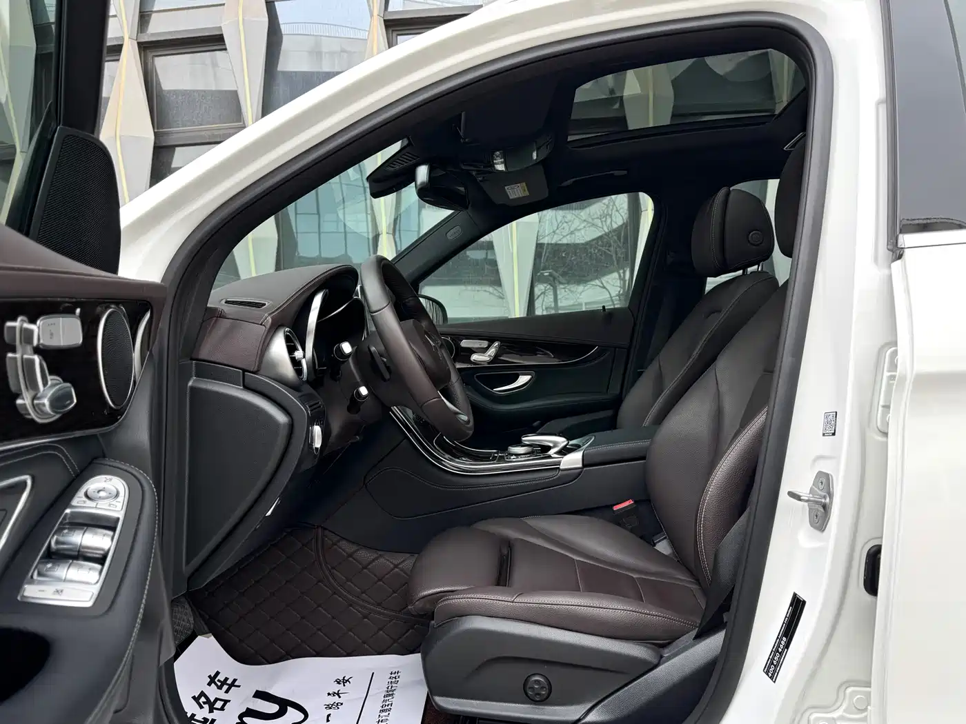 Mercedes-Benz GLC 2019 GLC 260 4MATIC Dynamic фото 5