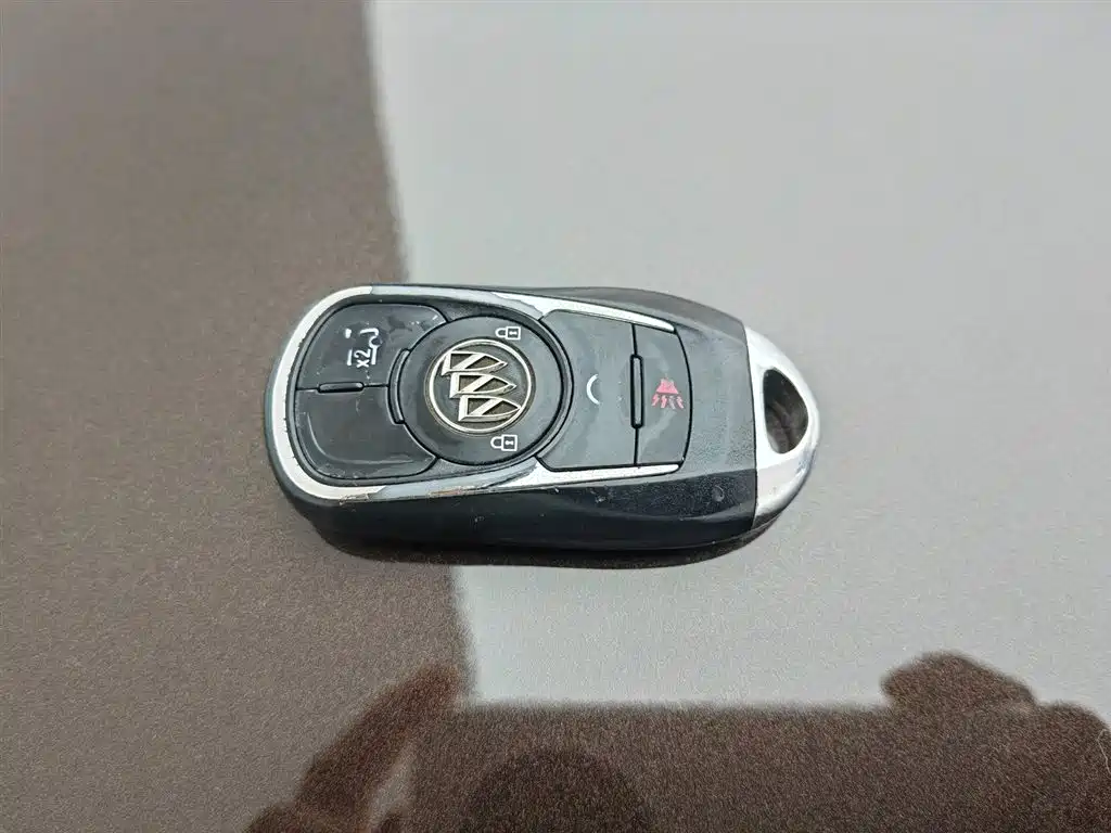 Buick LaCrosse 2016 Model 28T Elite фото 19