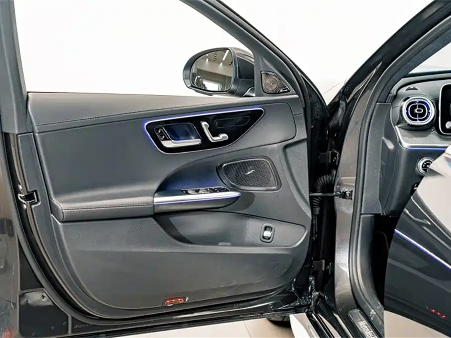 Mercedes-Benz C-Class 2024 Facelift III C 260 L Sport фото 14