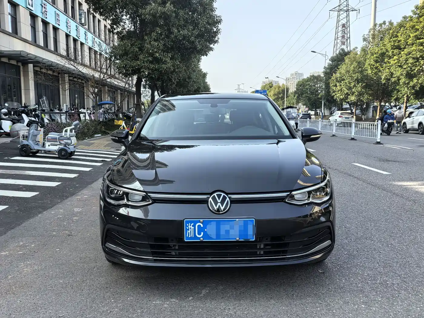 Volkswagen Golf 2023 280TSI DSG Pro фото 2