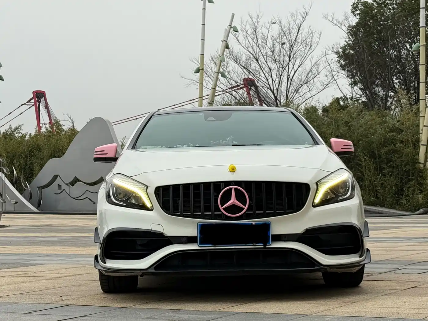 Mercedes-Benz A-Class AMG (Import) 2017 Facelift AMG A 45 4MATIC China VI фото 2