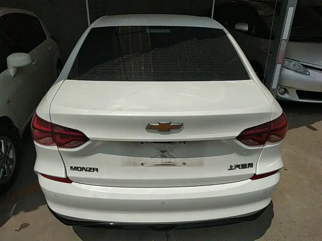 CHEVROLET CRUZE