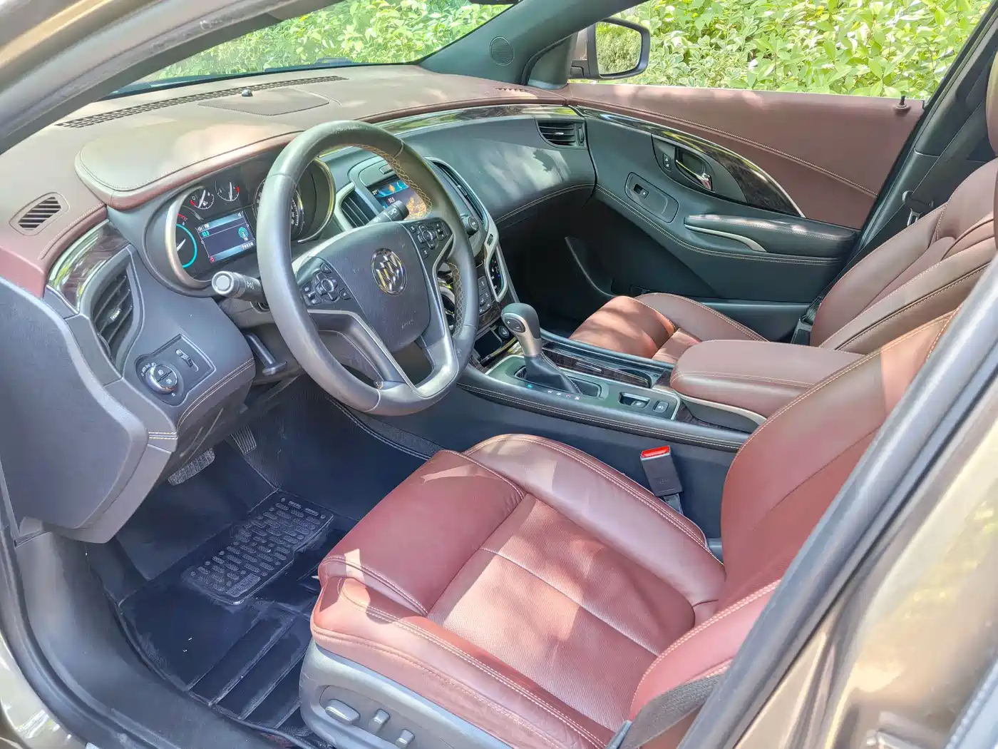 Buick LaCrosse 2013 2.4L SIDI Elite Comfort фото 4