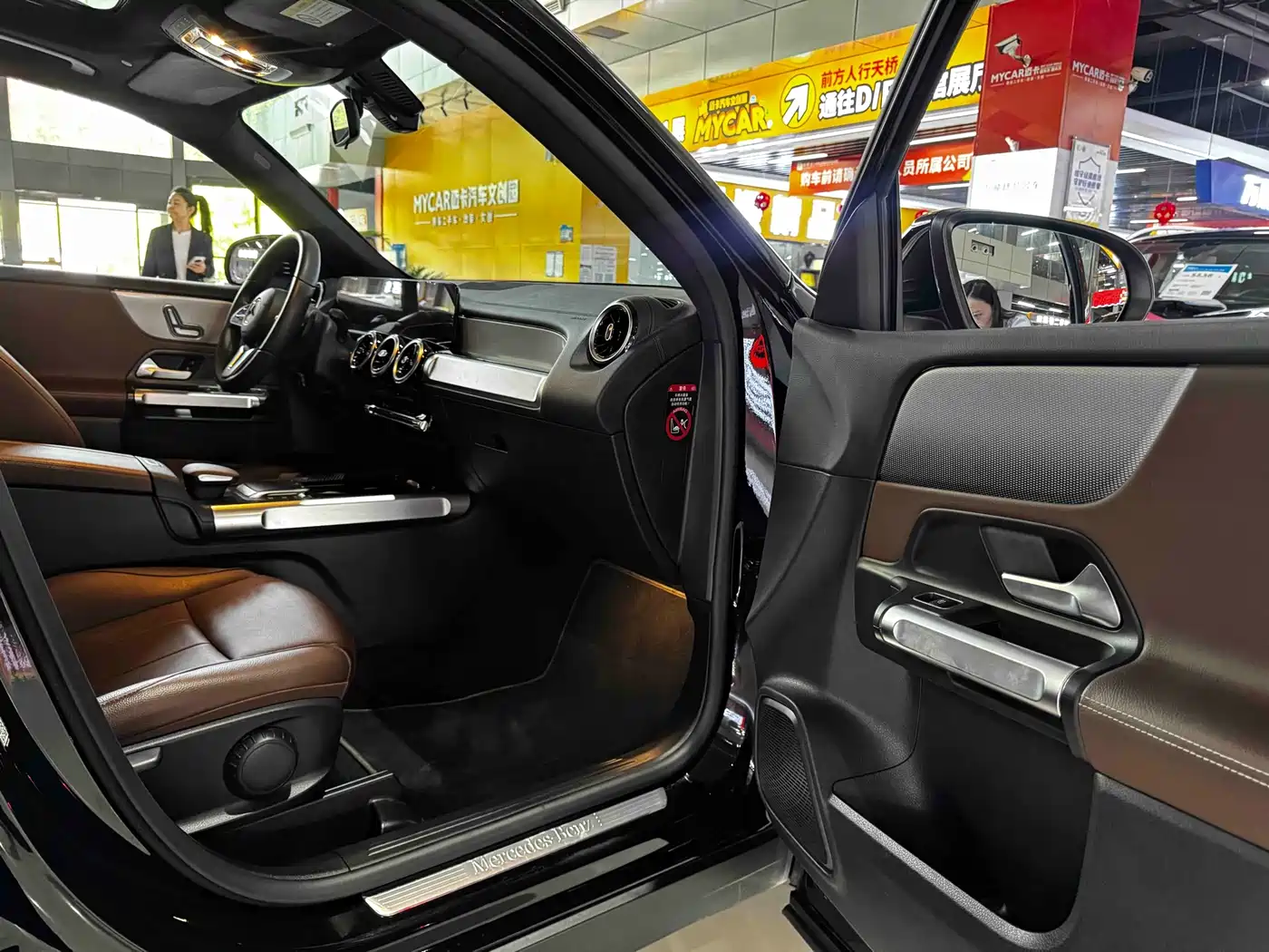 Mercedes-Benz GLB 2022 Facelift GLB 200 Dynamic Style фото 18