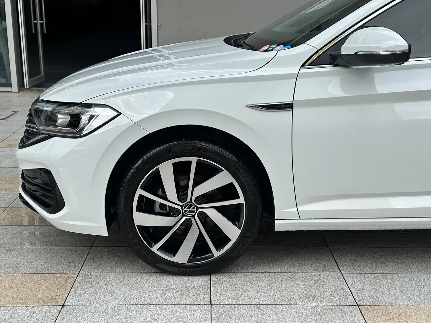 Volkswagen Sagitar 2025 Model Second Facelift 300TSI DSG Transcend Edition фото 19