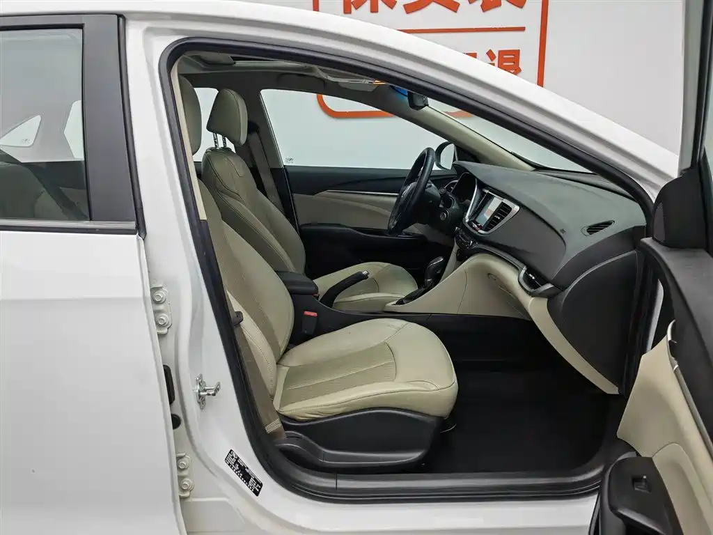 Buick Excelle 2016 15N Automatic Elite фото 23