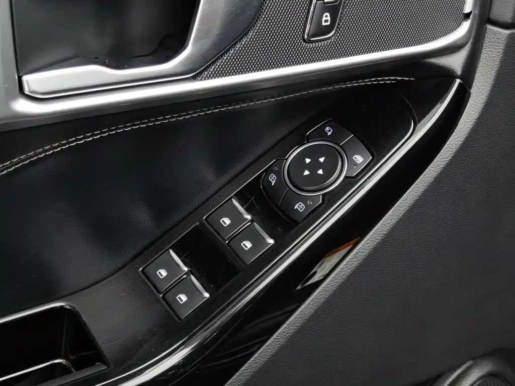 Ford Explorer, миниатюра 9