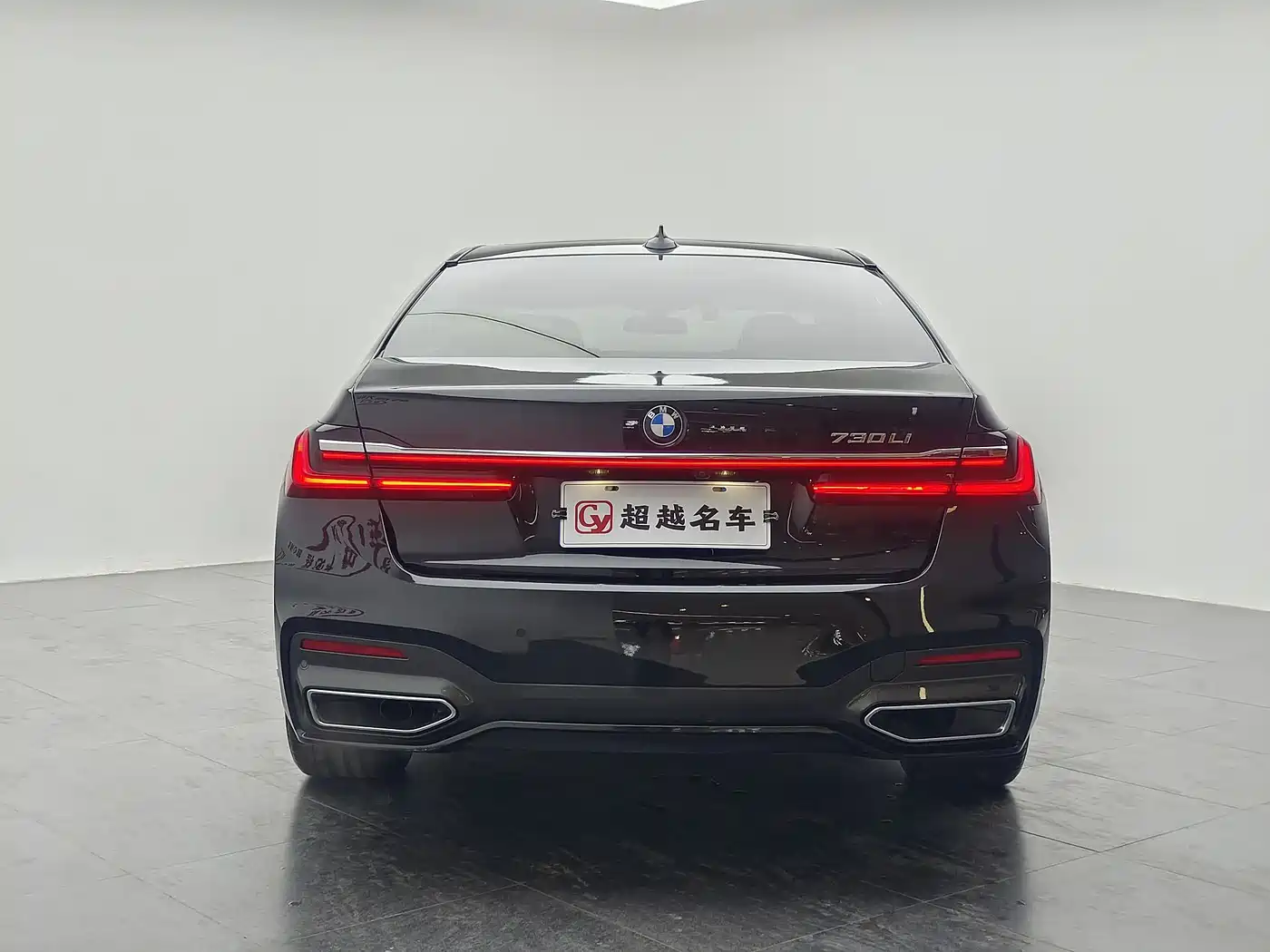 BMW 7 Series 2021 Model 730Li M Sport Package фото 19