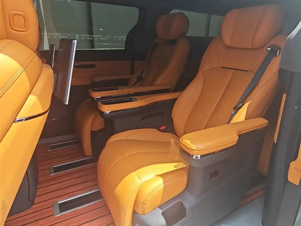 Geely Galaxy Yizhen L380 2025 Model 805km Flagship Edition AWD фото 17