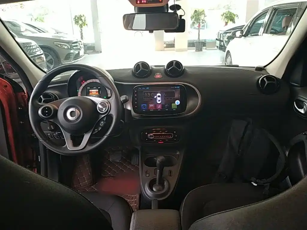 smart forfour 2018 2018 1.0L 52kW Passion Edition
