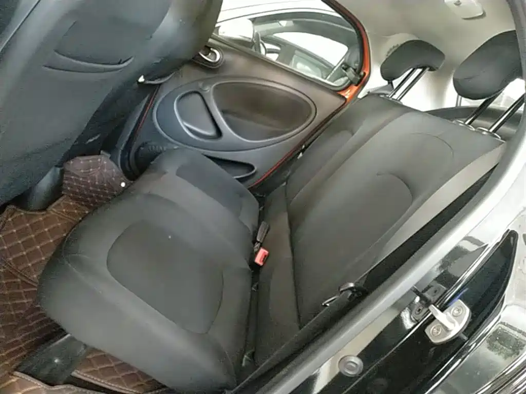 smart forfour 2018 2018 1.0L 52kW Passion Edition