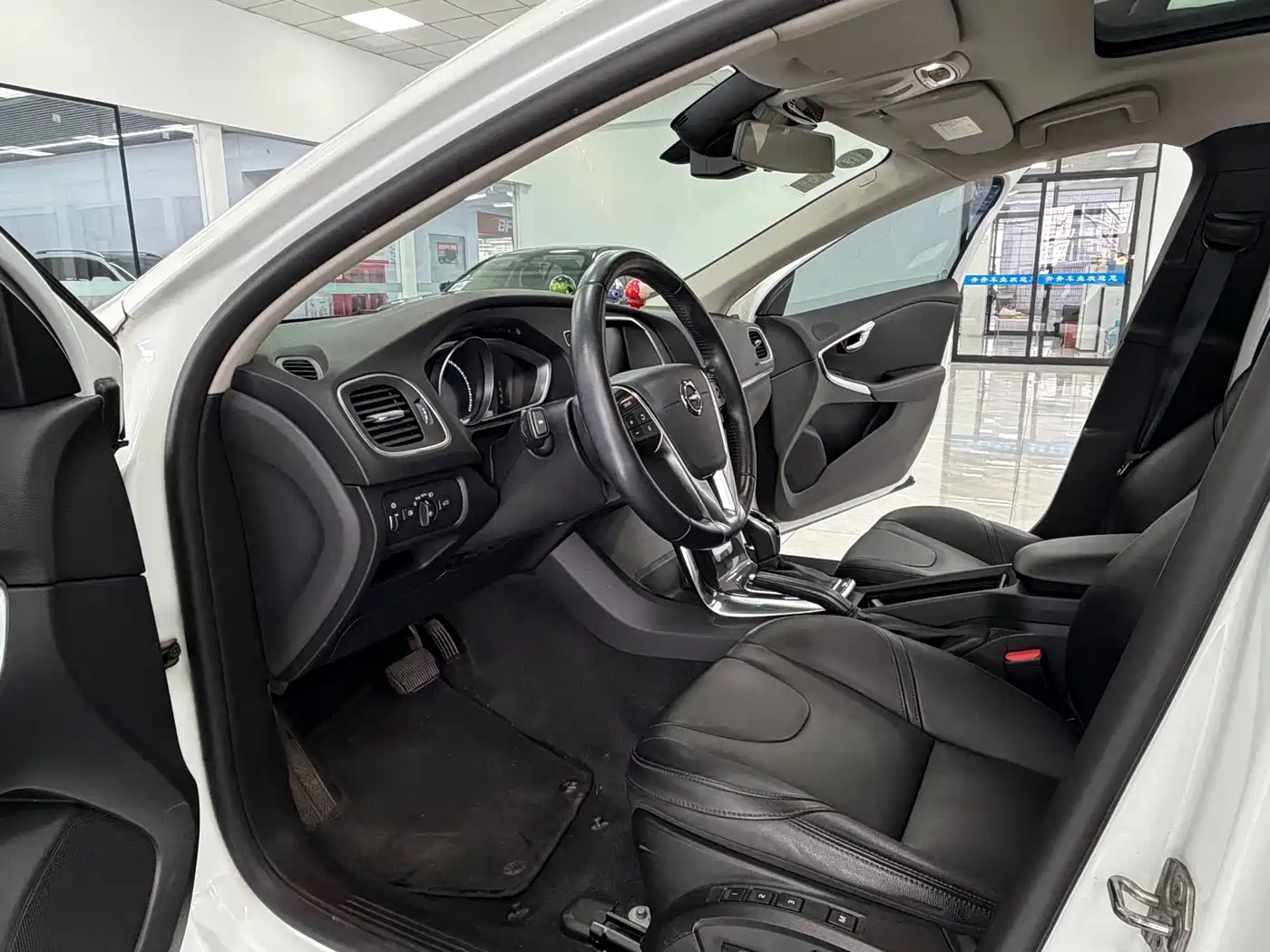 Volvo V40 2017 2017 T3 Inscription