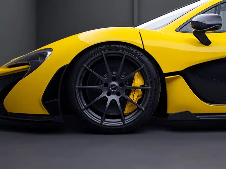 McLaren P1 2015 2014 3.8T Standard