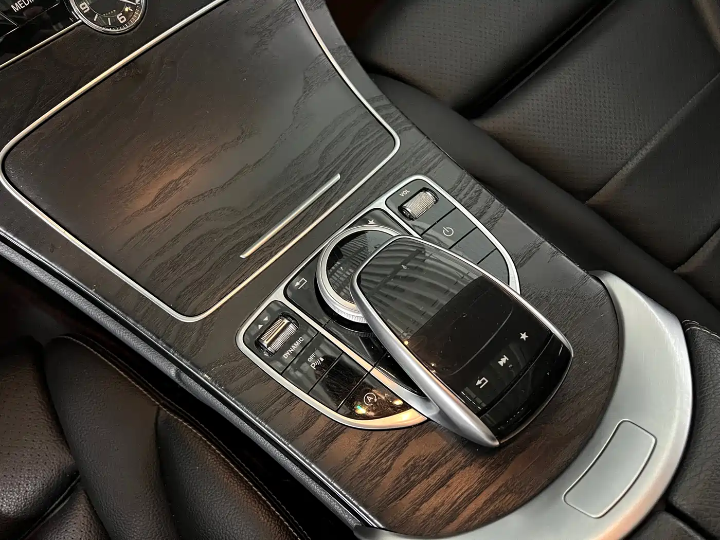 Mercedes-Benz C-Class 2017 C 200 L Sport фото 12