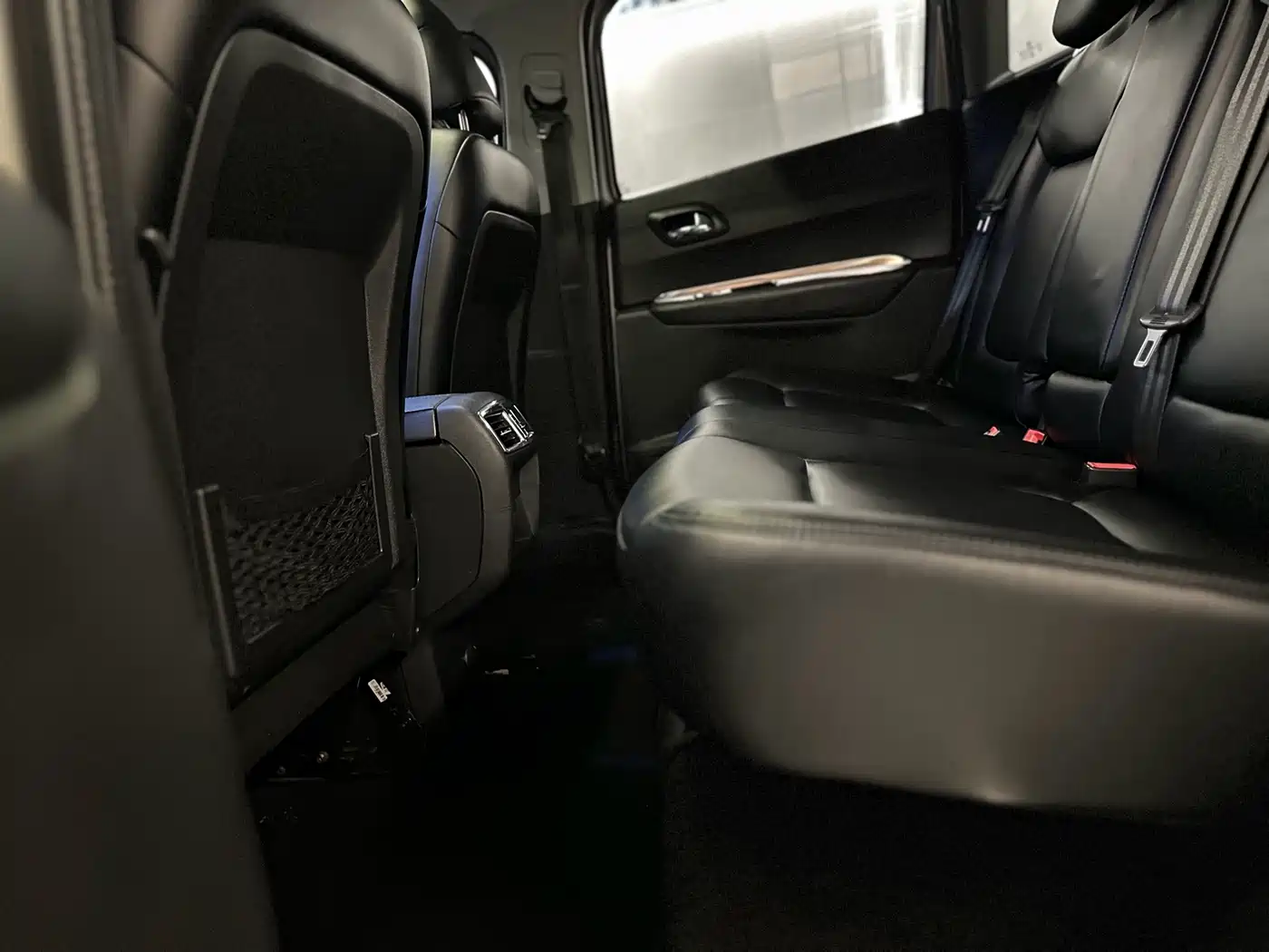 Peugeot 3008 2016 2.0L Automatic Classic Edition фото 12