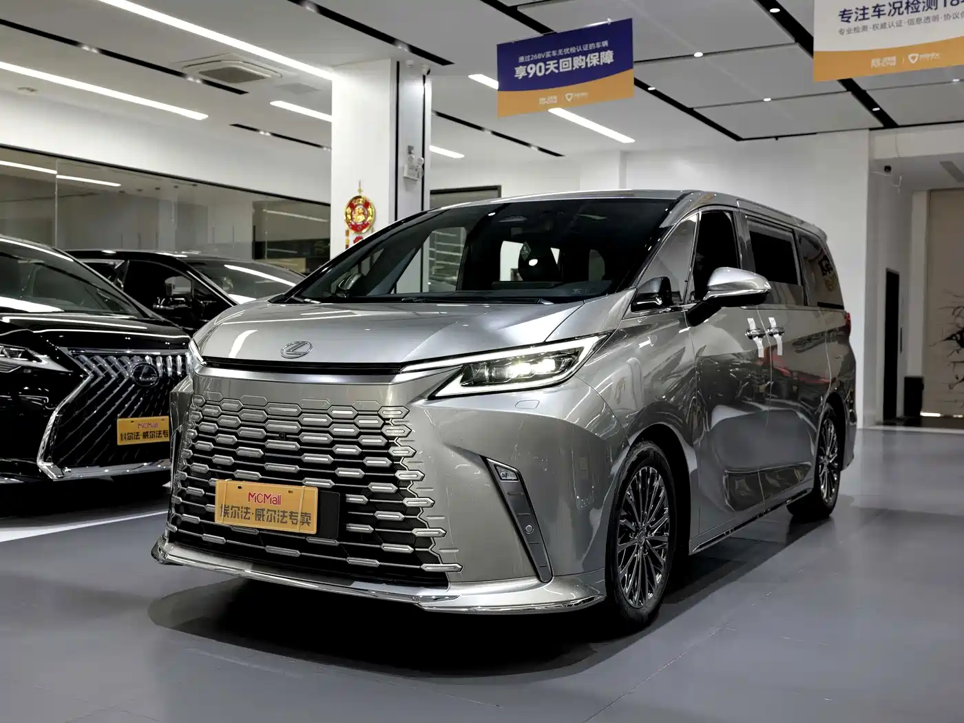 Lexus LM 2025 2023 500h 6-Seater Prestige Edition